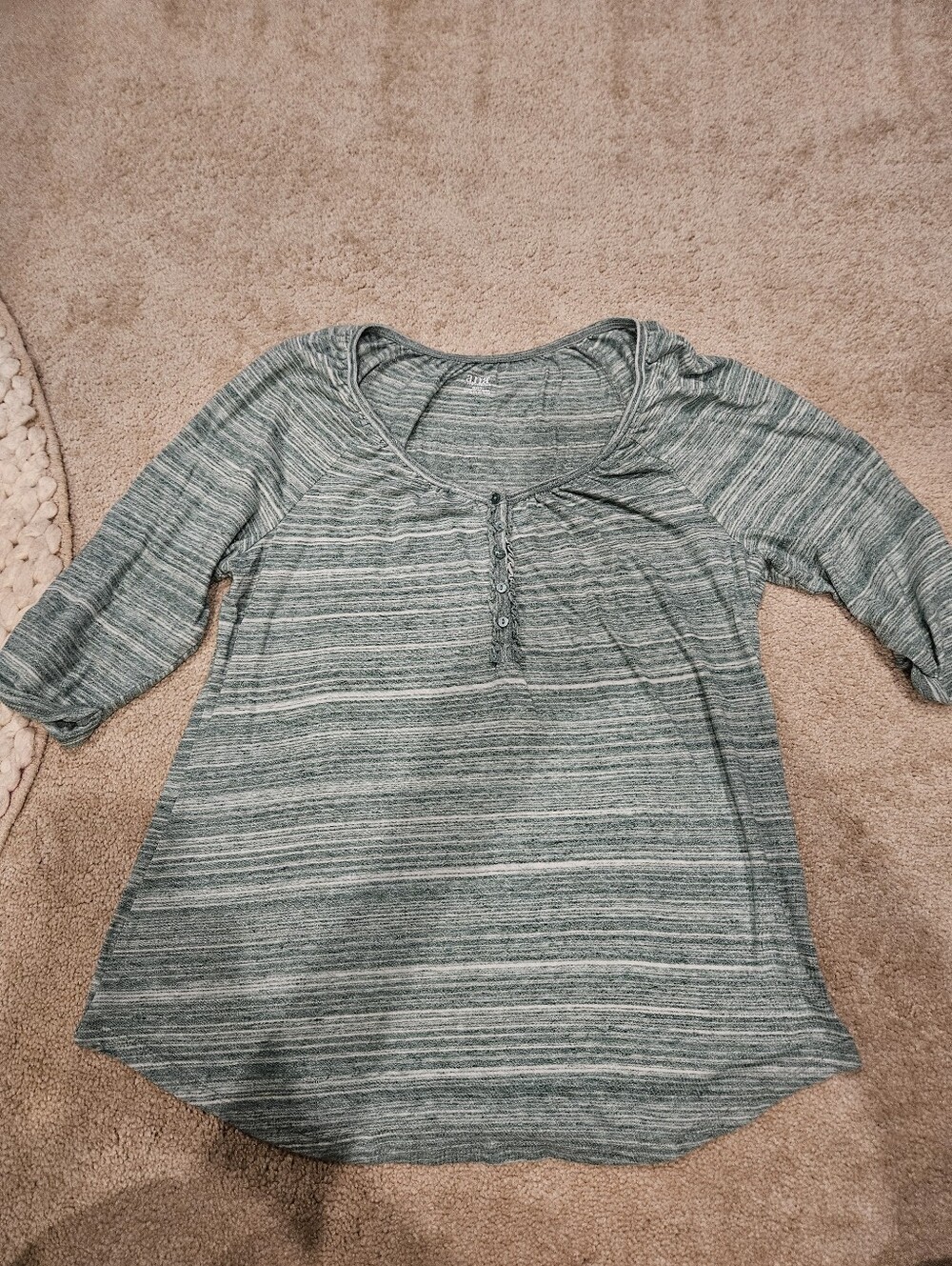 XL a.n.a Top, 3/4 sleeves, Green EUC
